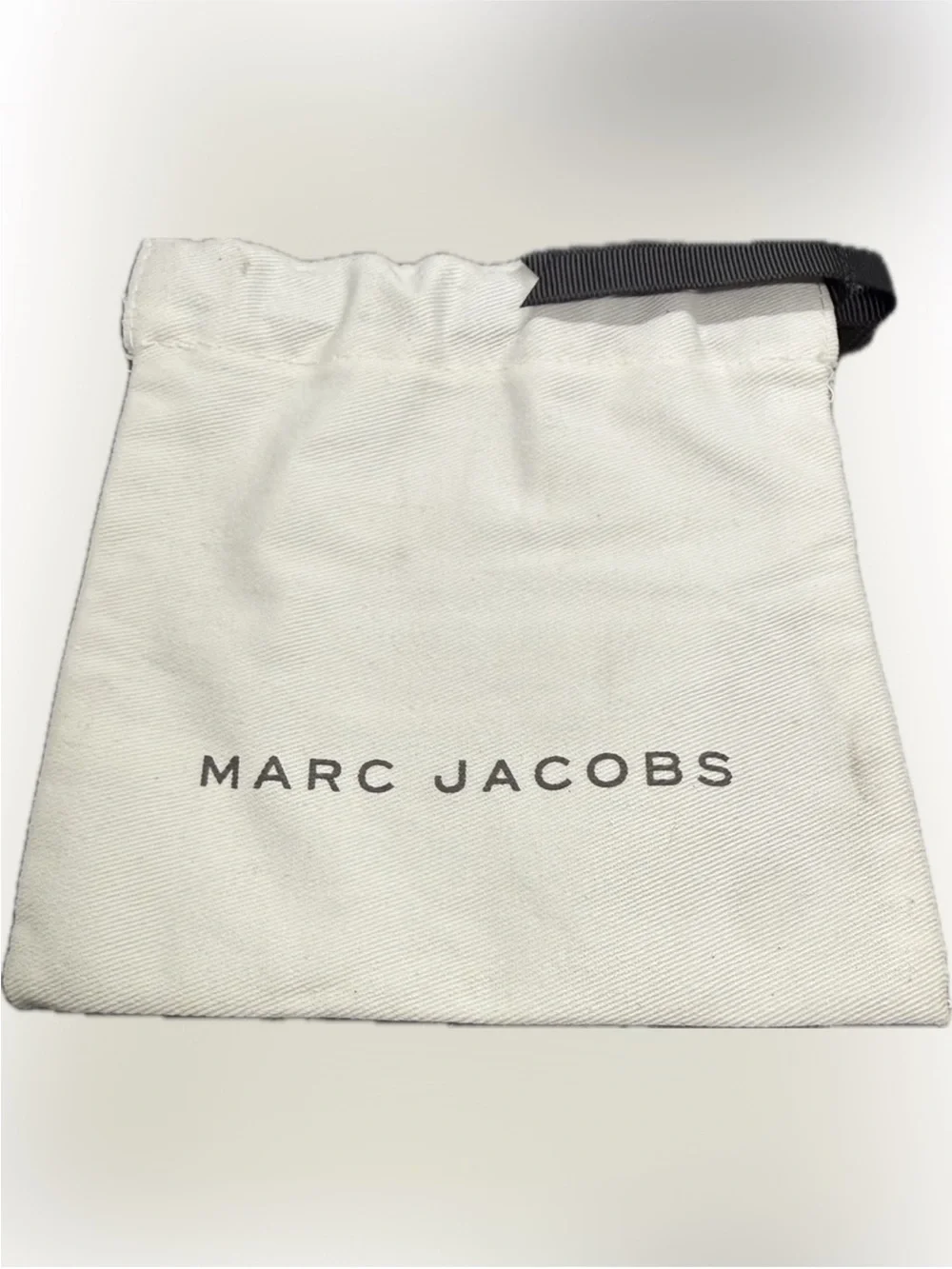 MARC JACOBS The Color block Card Case with Dustbag/EUC